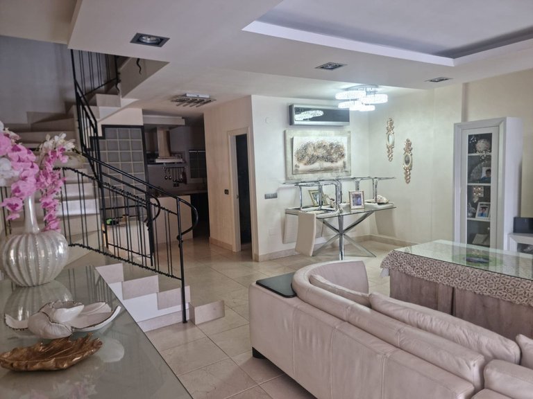 Villa for Sale in Estepona, Malaga 5