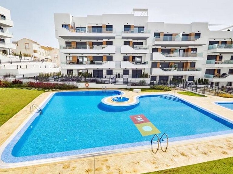 Apartment for Sale in Villamartin, Alicante 18