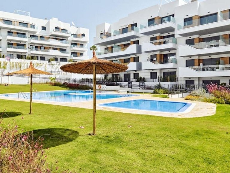 Apartment for Sale in Villamartin, Alicante 20