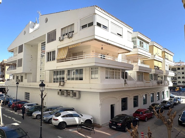 Apartment for Sale in San Luis De Sabinillas, Malaga 1