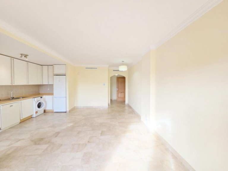 Apartment for Sale in Estepona, Malaga 5