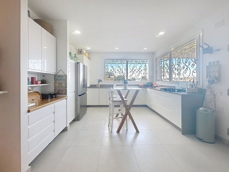 Villa for Sale in Alhaurín El Grande, Malaga 8