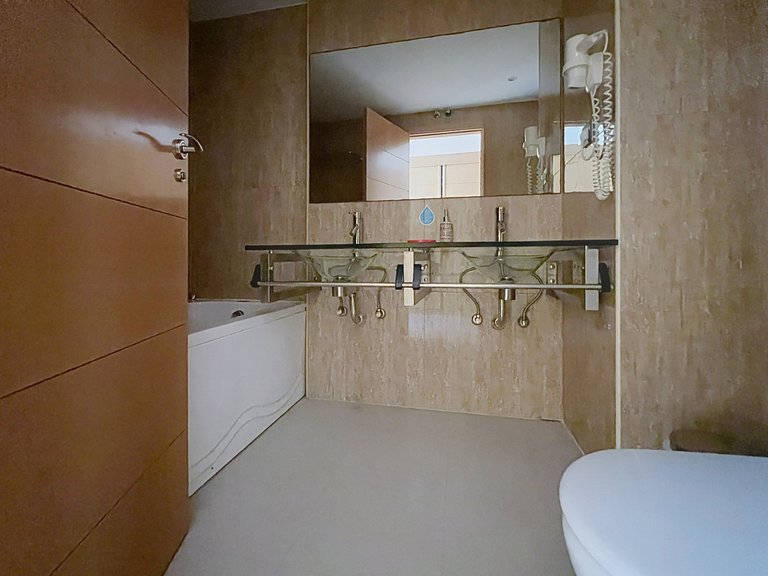 Apartment for Sale in Estepona, Malaga 14