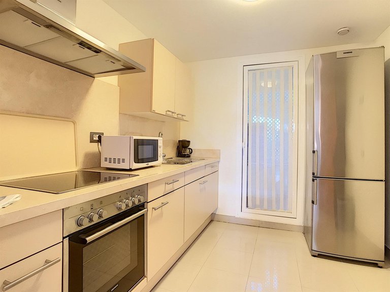 Apartment for Sale in Estepona, Malaga 8