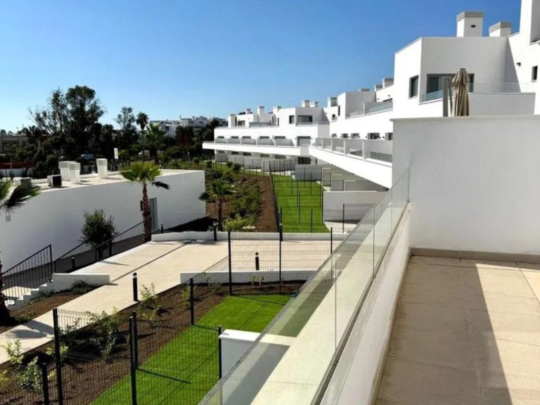 Apartment for Sale in Bel Air, Malaga 24