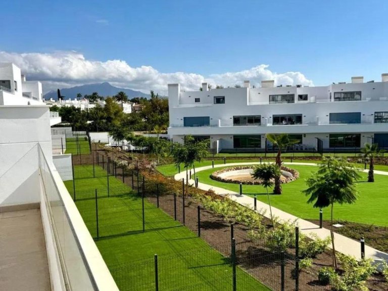 Apartment for Sale in Bel Air, Malaga 4