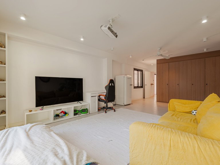 Villa for Sale in Pinares De San Antón, Malaga 24