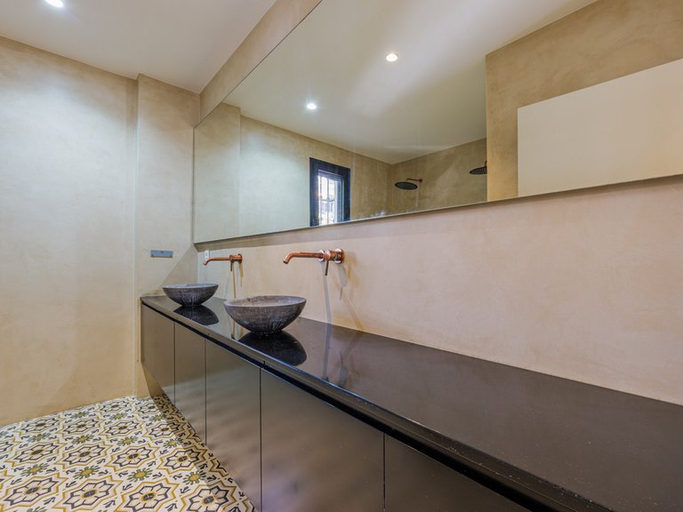 Villa for Sale in Pinares De San Antón, Malaga 38