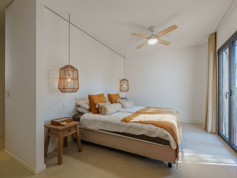 Villa for Sale in Pinares De San Antón, Malaga 40