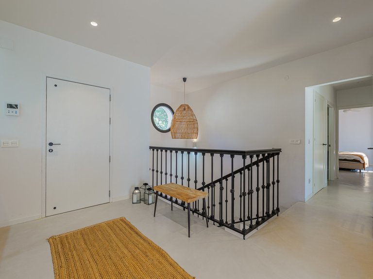Villa for Sale in Pinares De San Antón, Malaga 42