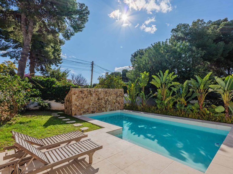 Villa for Sale in Pinares De San Antón, Malaga 7