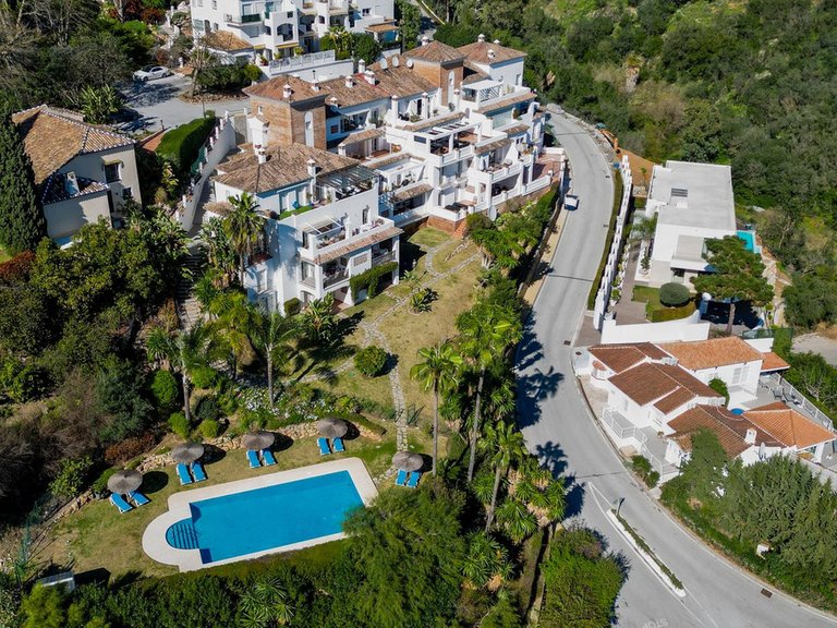 Penthouse for Sale in Benahavís, Malaga 1