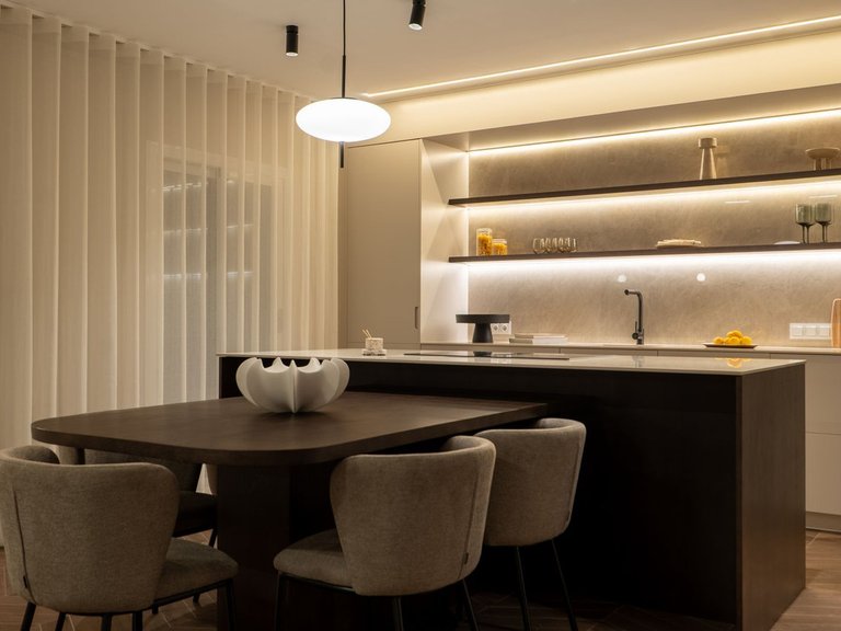 Penthouse for Sale in Benahavís, Malaga 13