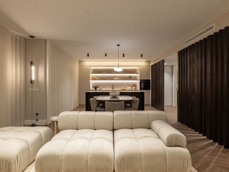 Penthouse for Sale in Benahavís, Malaga 18