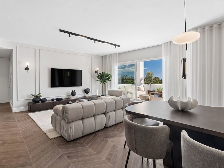 Penthouse for Sale in Benahavís, Malaga 2