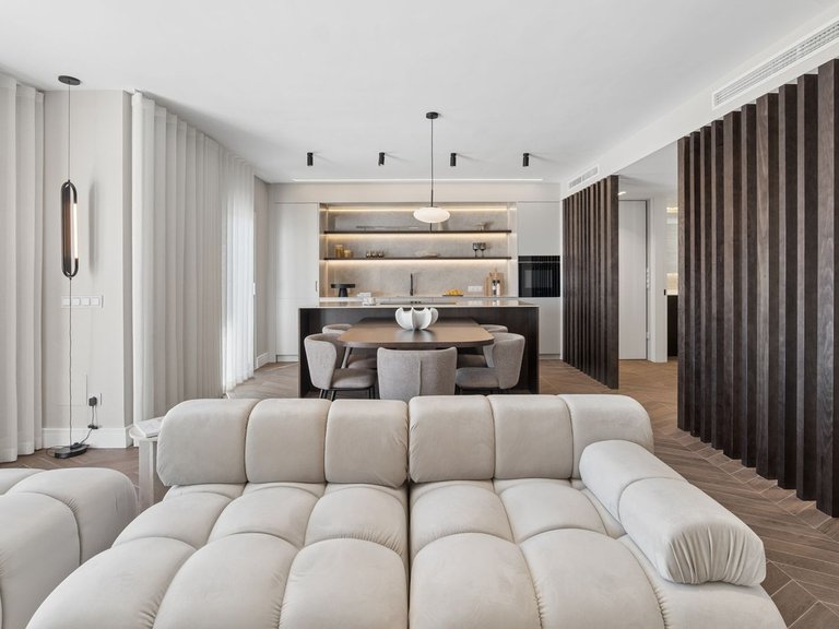Penthouse for Sale in Benahavís, Malaga 6
