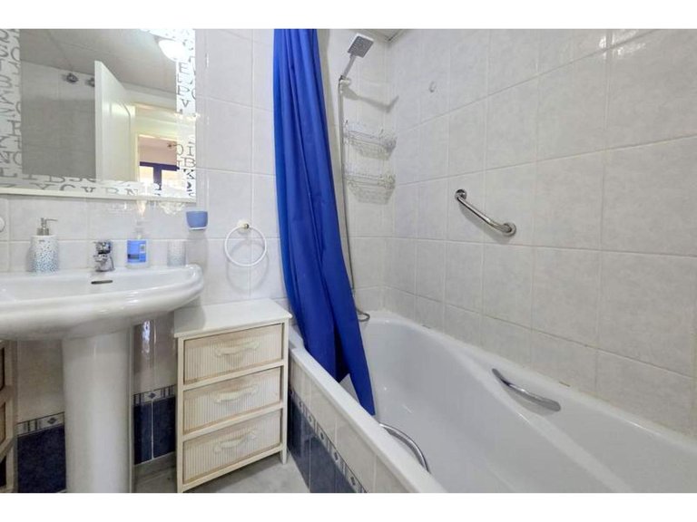 Apartment for Sale in La Duquesa, Malaga 11