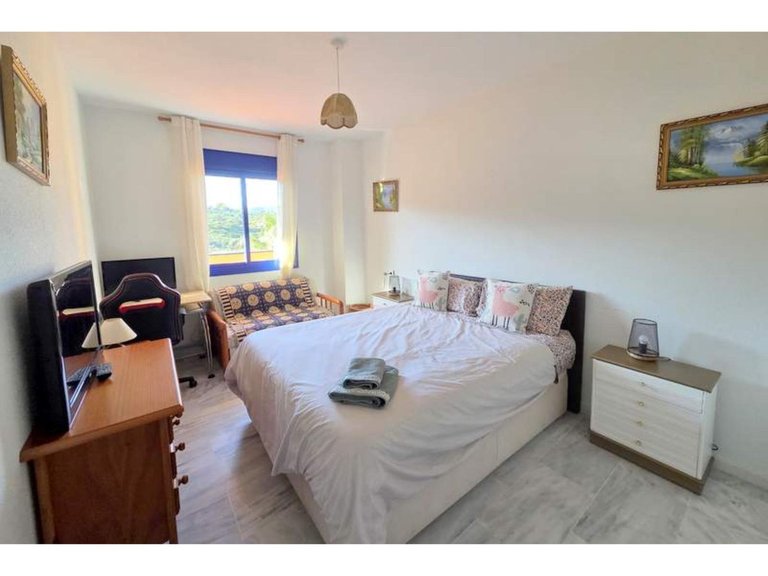Apartment for Sale in La Duquesa, Malaga 12