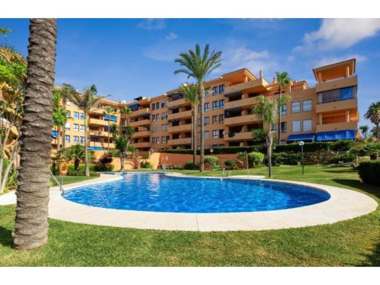 Apartment for Sale in La Duquesa, Malaga 21
