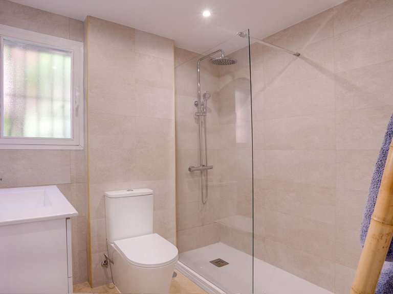 Apartment for Sale in Estepona, Malaga 10