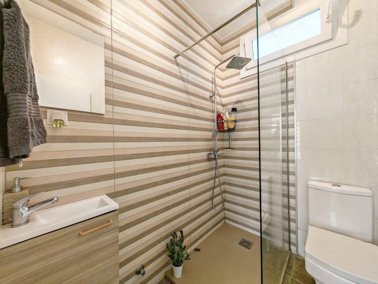 Villa for Sale in Calahonda, Malaga 14