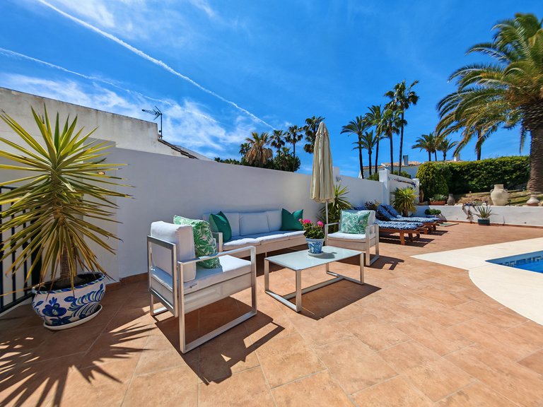 Villa for Sale in Calahonda, Malaga 18