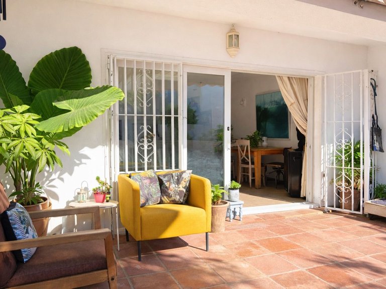Villa for Sale in Benamara, Malaga 9