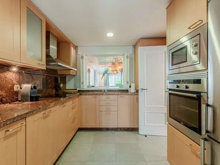 Villa for Sale in Costalita, Malaga 6