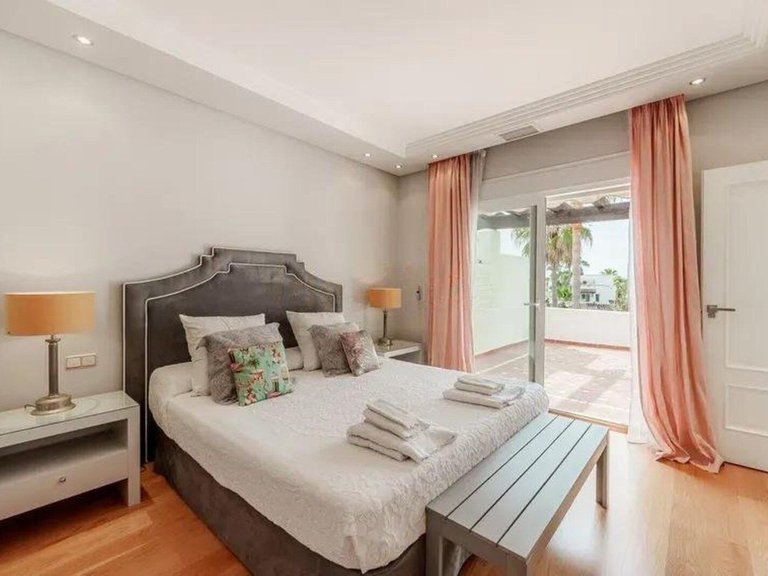Villa for Sale in Costalita, Malaga 8