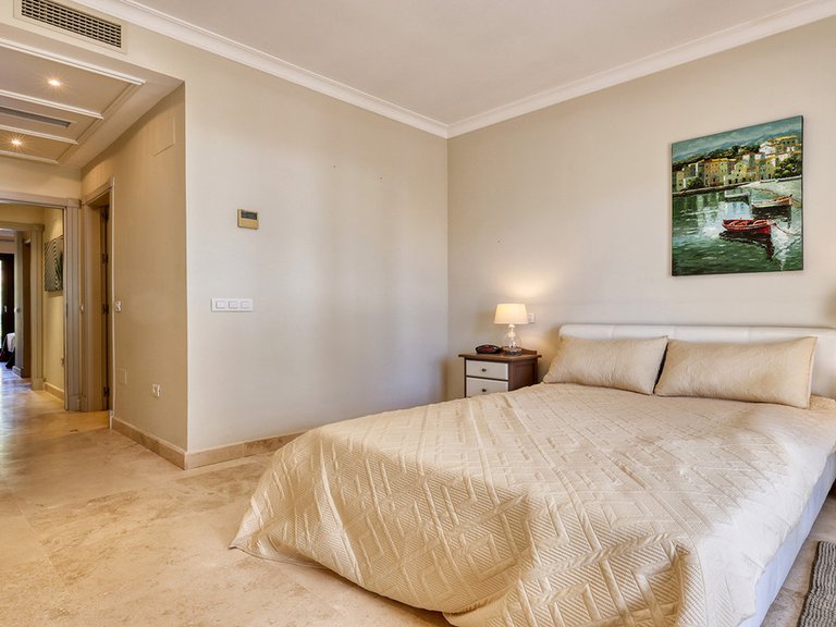 Apartment for Sale in Casares, Malaga 13