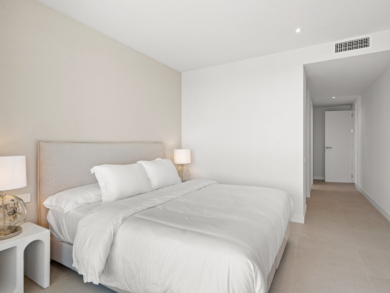 Apartment for Sale in Selwo, Malaga 17