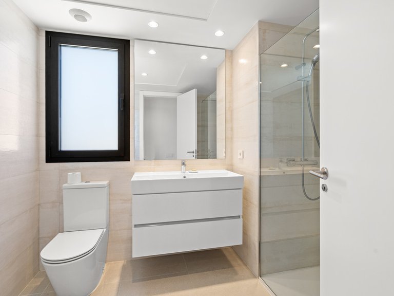 Apartment for Sale in Selwo, Malaga 5