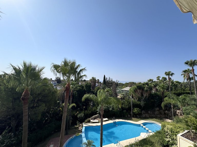 Apartment for Sale in The Golden Mile, Malaga 3