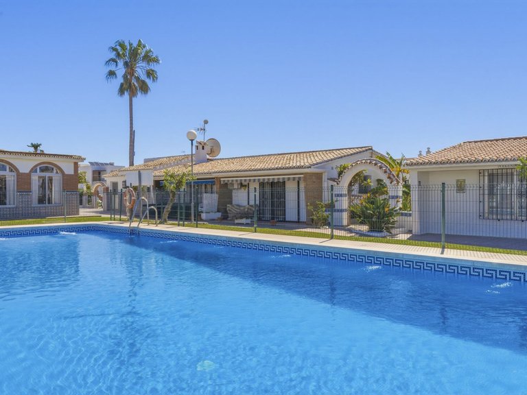 Villa for Sale in El Chaparral, Malaga 32