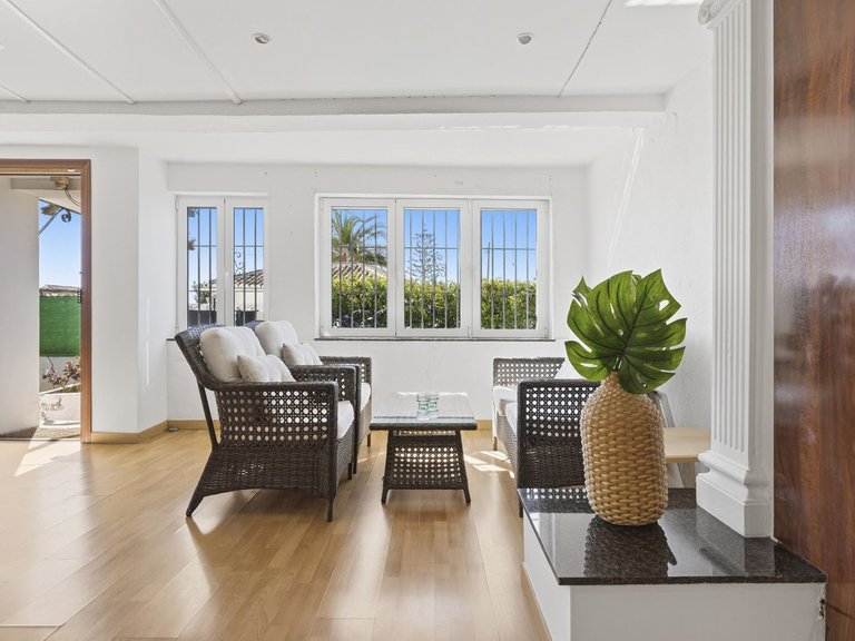Villa for Sale in El Chaparral, Malaga 9