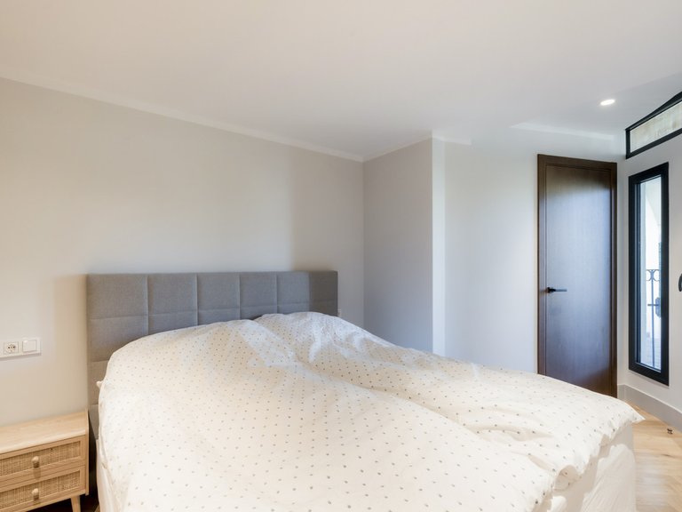 Apartment for Sale in Nueva Andalucía, Malaga 13