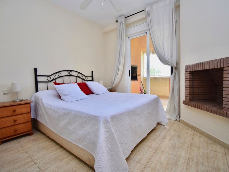 Apartment for Sale in Calahonda, Malaga 8