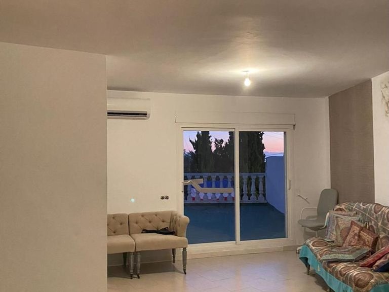 Villa for Sale in Nueva Andalucía, Malaga 10