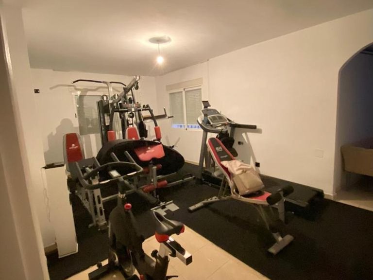 Villa for Sale in Nueva Andalucía, Malaga 12