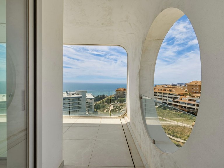 Apartment for Sale in Fuengirola, Malaga 14