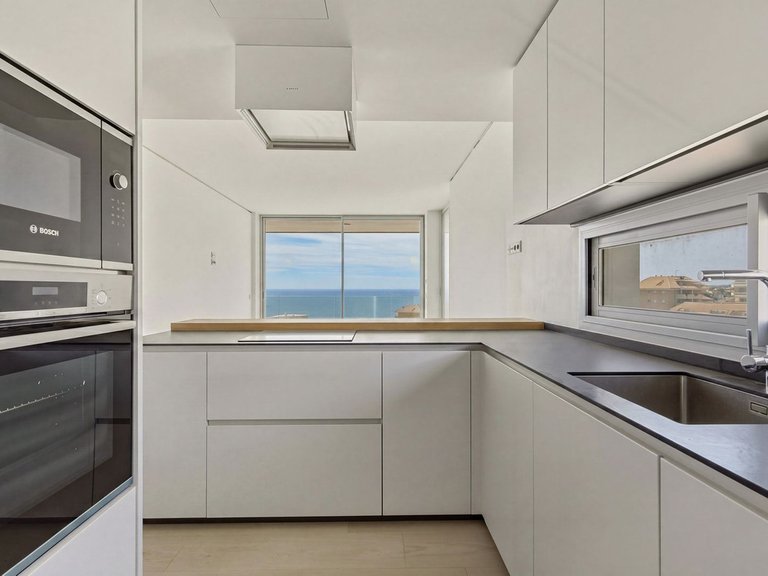 Apartment for Sale in Fuengirola, Malaga 4