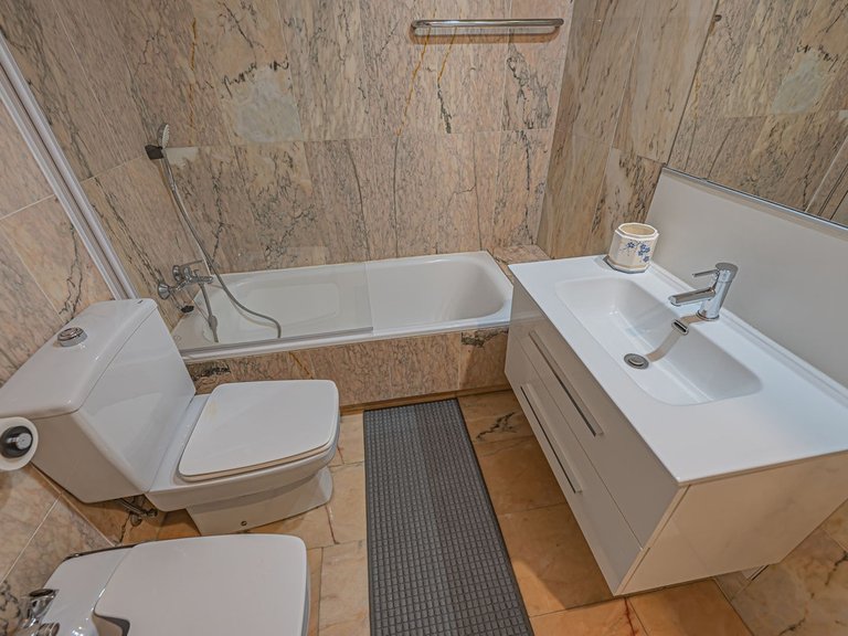 Apartment for Sale in Estepona, Malaga 14