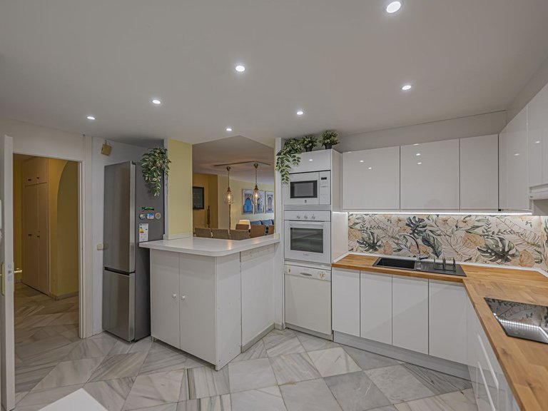 Apartment for Sale in Estepona, Malaga 20