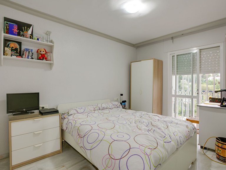 Villa for Sale in Estepona, Malaga 12