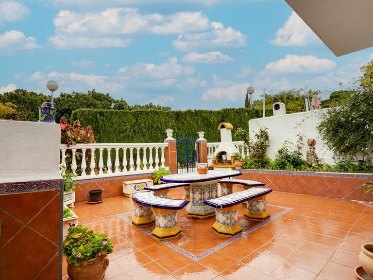 Villa for Sale in Estepona, Malaga 14