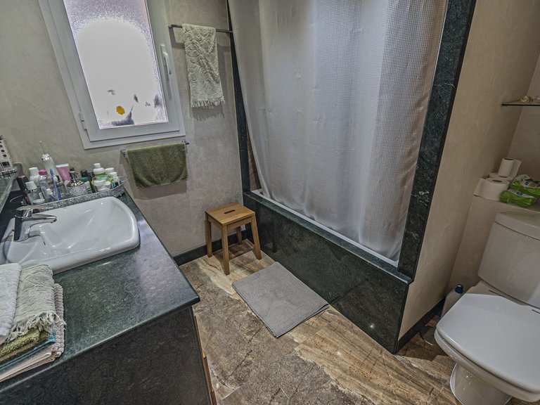 Apartment for Sale in Diana Park, Malaga 13