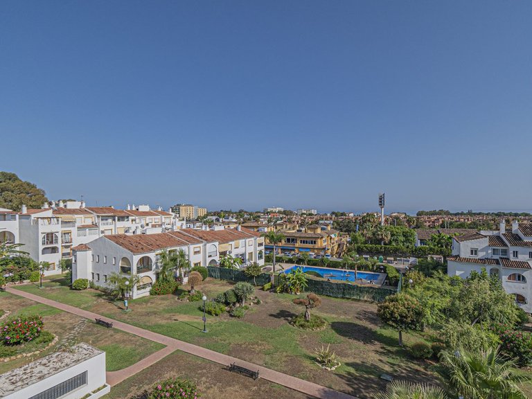 Apartment for Sale in Diana Park, Malaga 4