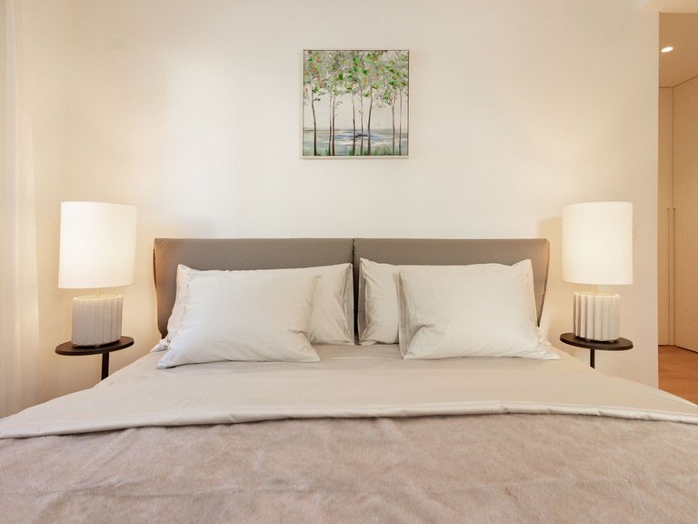 Apartment for Sale in The Golden Mile, Malaga 32
