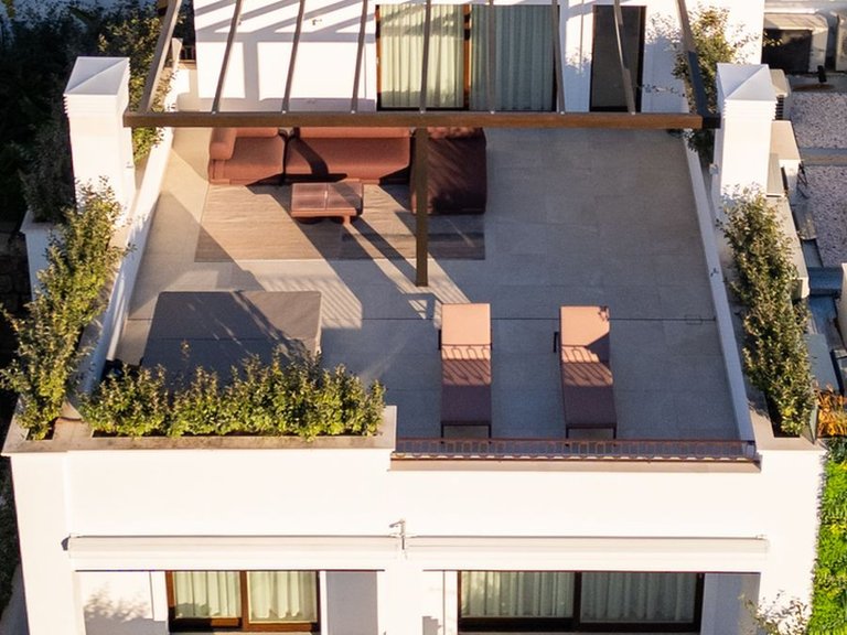 Apartment for Sale in The Golden Mile, Malaga 55