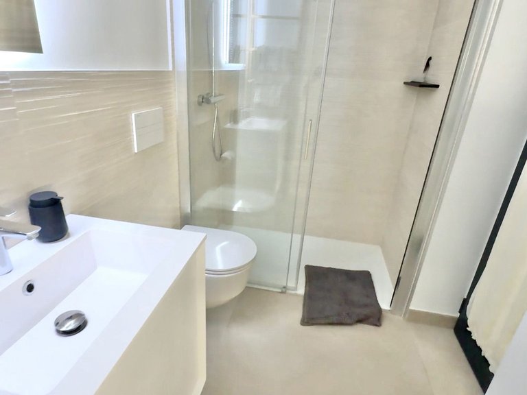 Apartment for Sale in Fuengirola, Malaga 15